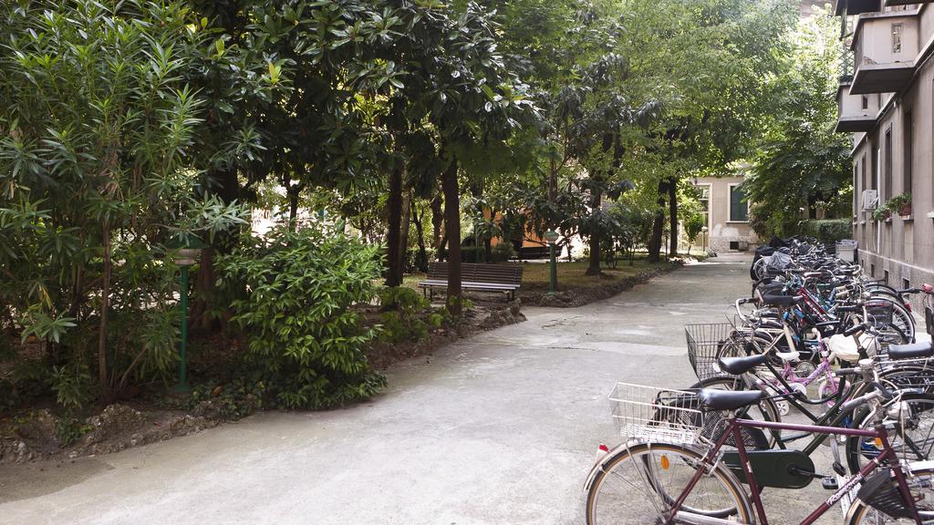 Italianway - Vigano Apartment Милано Екстериор снимка